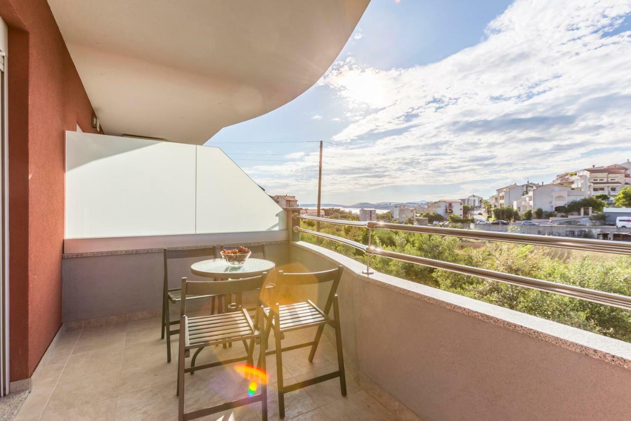 Apartments Karlo Podstrana Exterior photo