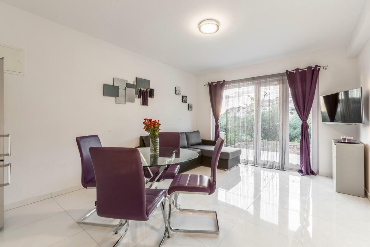 Apartments Karlo Podstrana Exterior photo